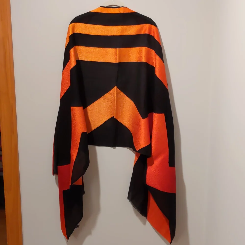Jim Thompson silk and cashmere statement wrap - sale price drop! - Picture 5 of 5